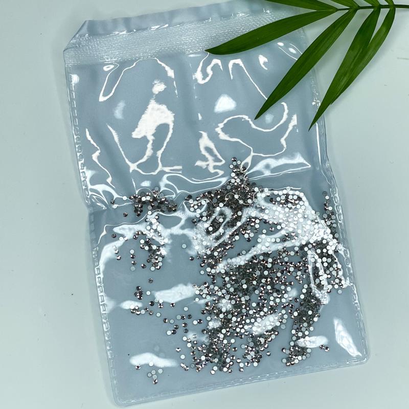 Стразы  SS серебряные (1,4 мм)